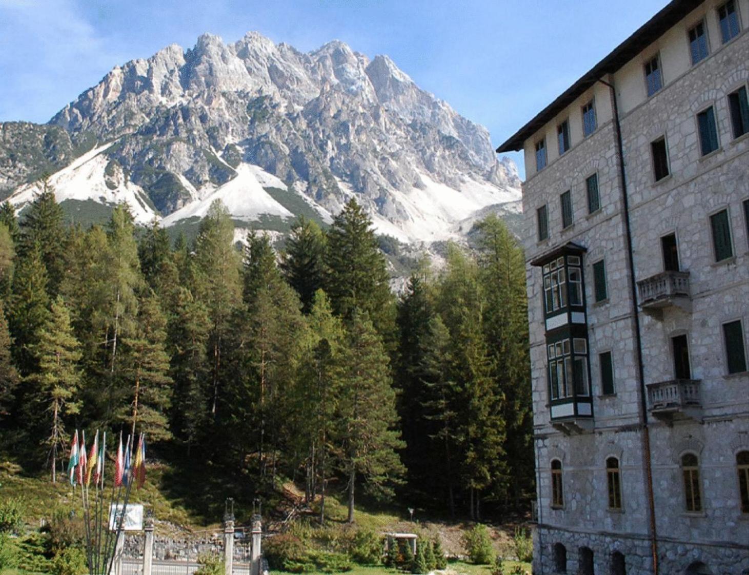 Th Borca Di Cadore - Park Hotel Des Dolomites Esterno foto