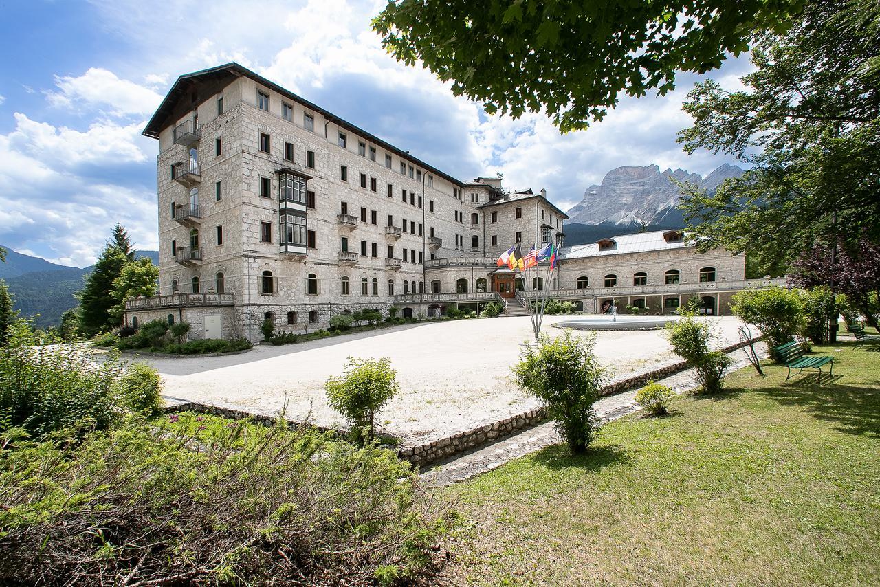 Th Borca Di Cadore - Park Hotel Des Dolomites Esterno foto