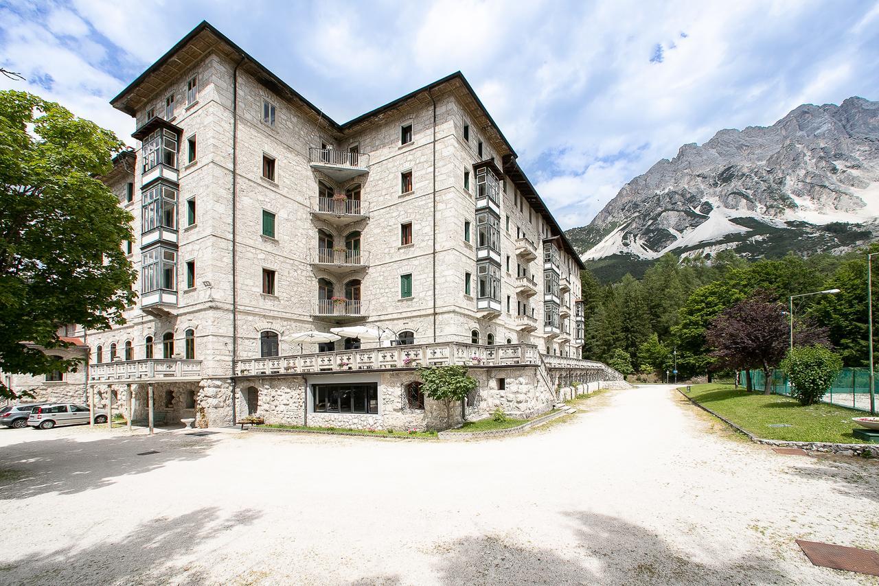 Th Borca Di Cadore - Park Hotel Des Dolomites Esterno foto